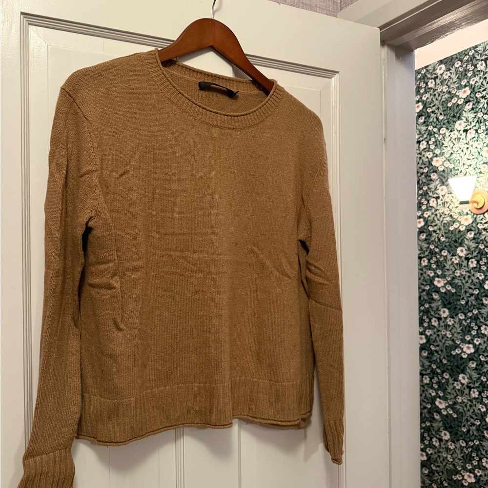 Jenni Kayne Women's Camel Crew Neck Sweater
